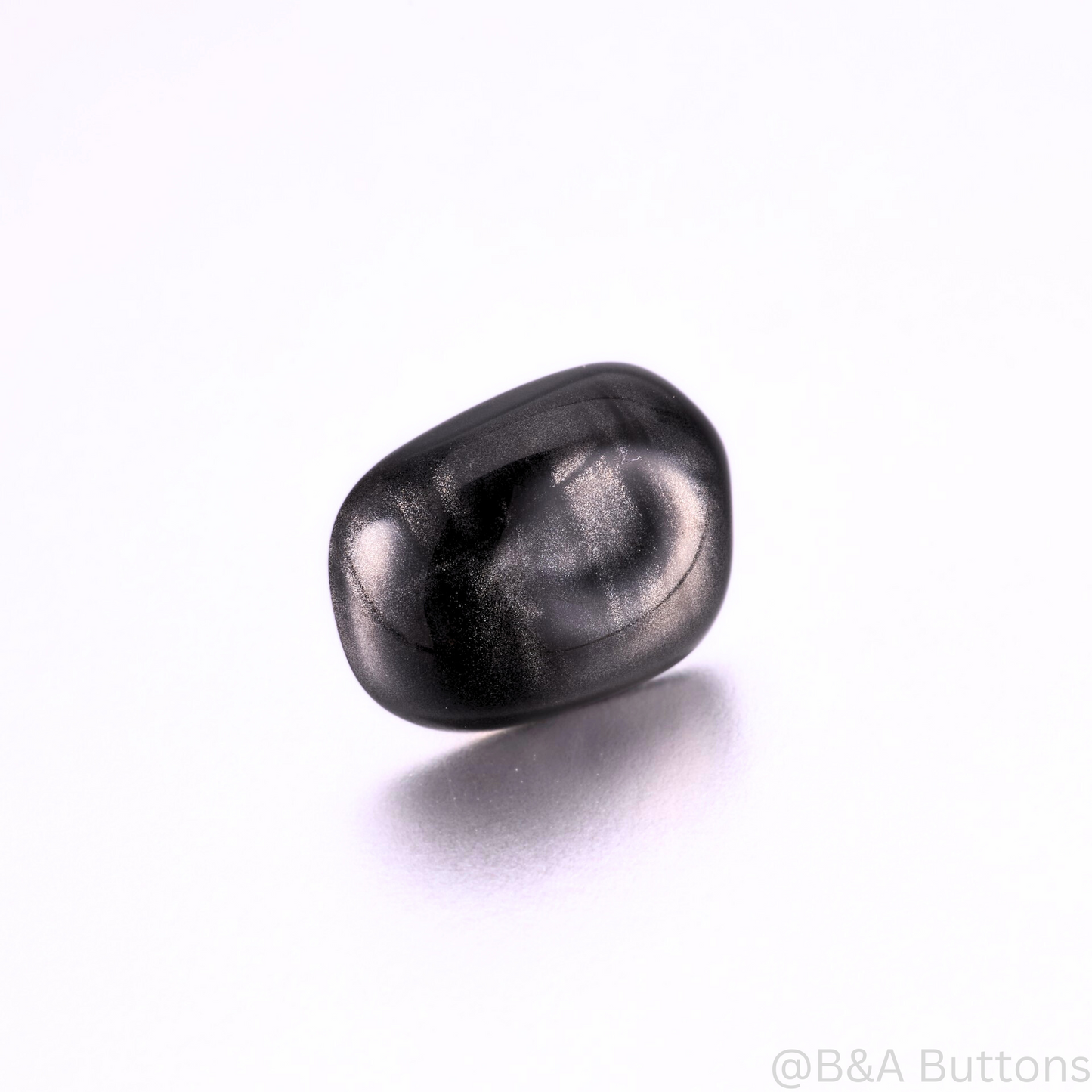 Luna Pearl Shank Buttons